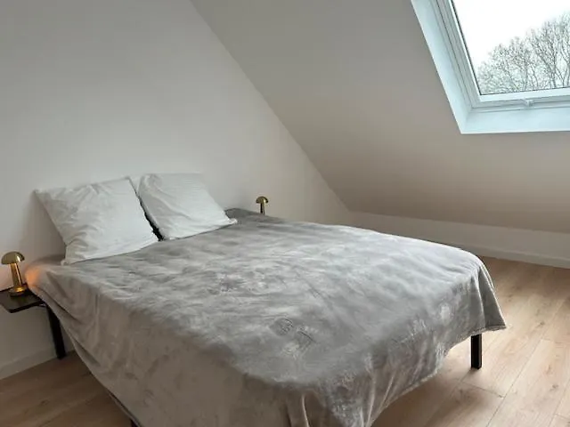 Ker-Ysa Apartman Plomodiern